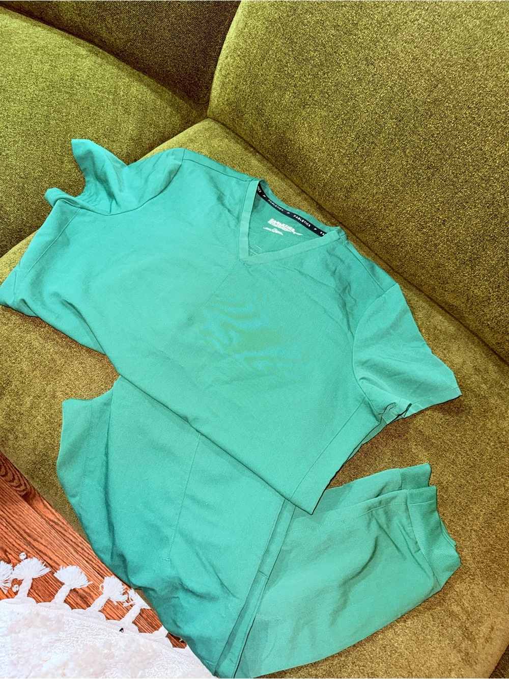 Fabletics V-Neck Short Sleeve Top in Teal